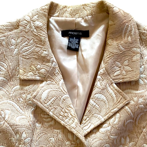 Arden B Brocade Cream & White Three Button Tie Blazer Jacket - Picture 3 of 10